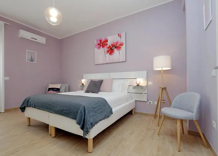Apartment Elegant 3-bed 10' Termini Wi-fi Ac Rom