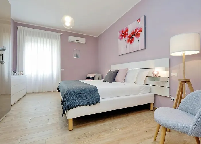 Elegant 3-bed 10' Termini Wi-fi Ac