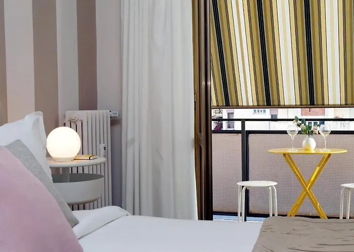 Elegant 3-bed 10' Termini Wi-fi Ac *