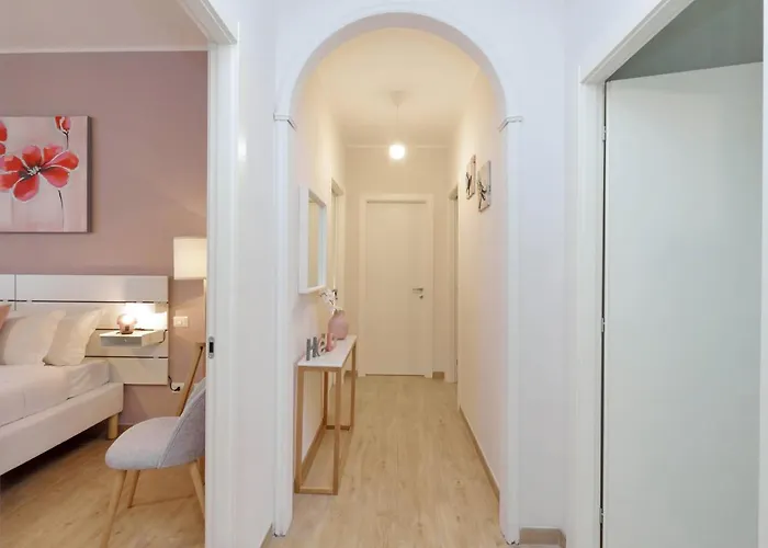 Elegant 3-bed 10' Termini Wi-fi Ac * Rom