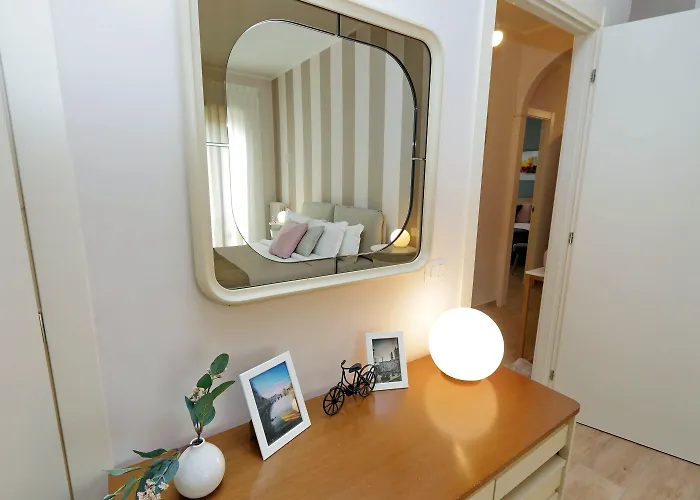Apartment Elegant 3-bed 10' Termini Wi-fi Ac Rom