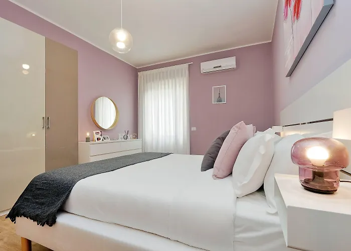 Elegant 3-bed 10' Termini Wi-fi Ac Apartment Rom